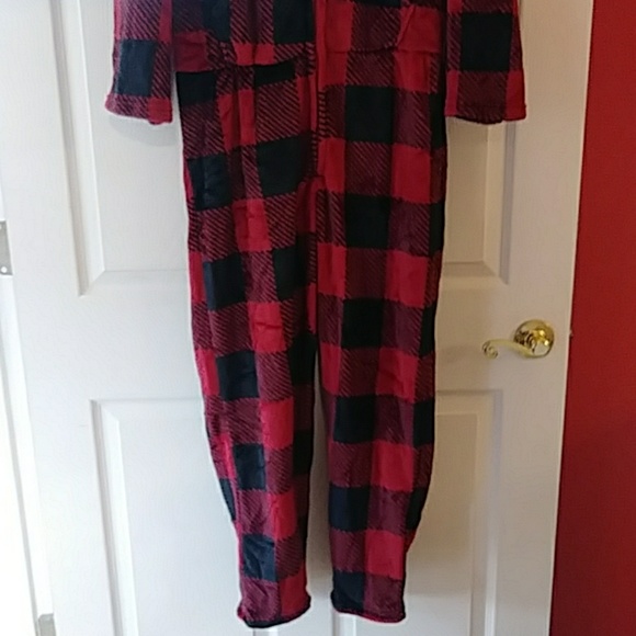 Soft & Cozy Plush Hooded Onesie - Picture 3 of 6